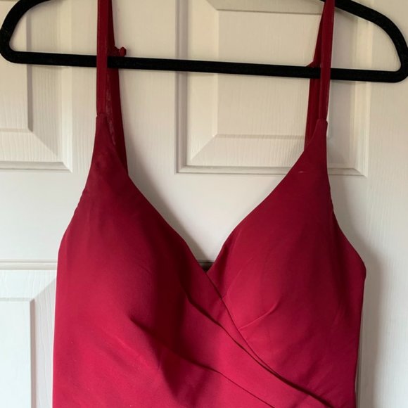 Azazie burgundy bridesmaid dress A8 - Picture 3 of 9